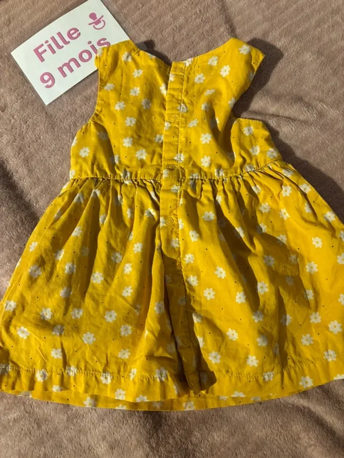 Robe manches courtes 9 mois - photo numéro 2
