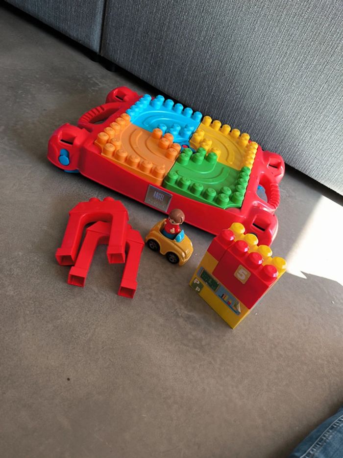 Méga blocks table - photo numéro 4