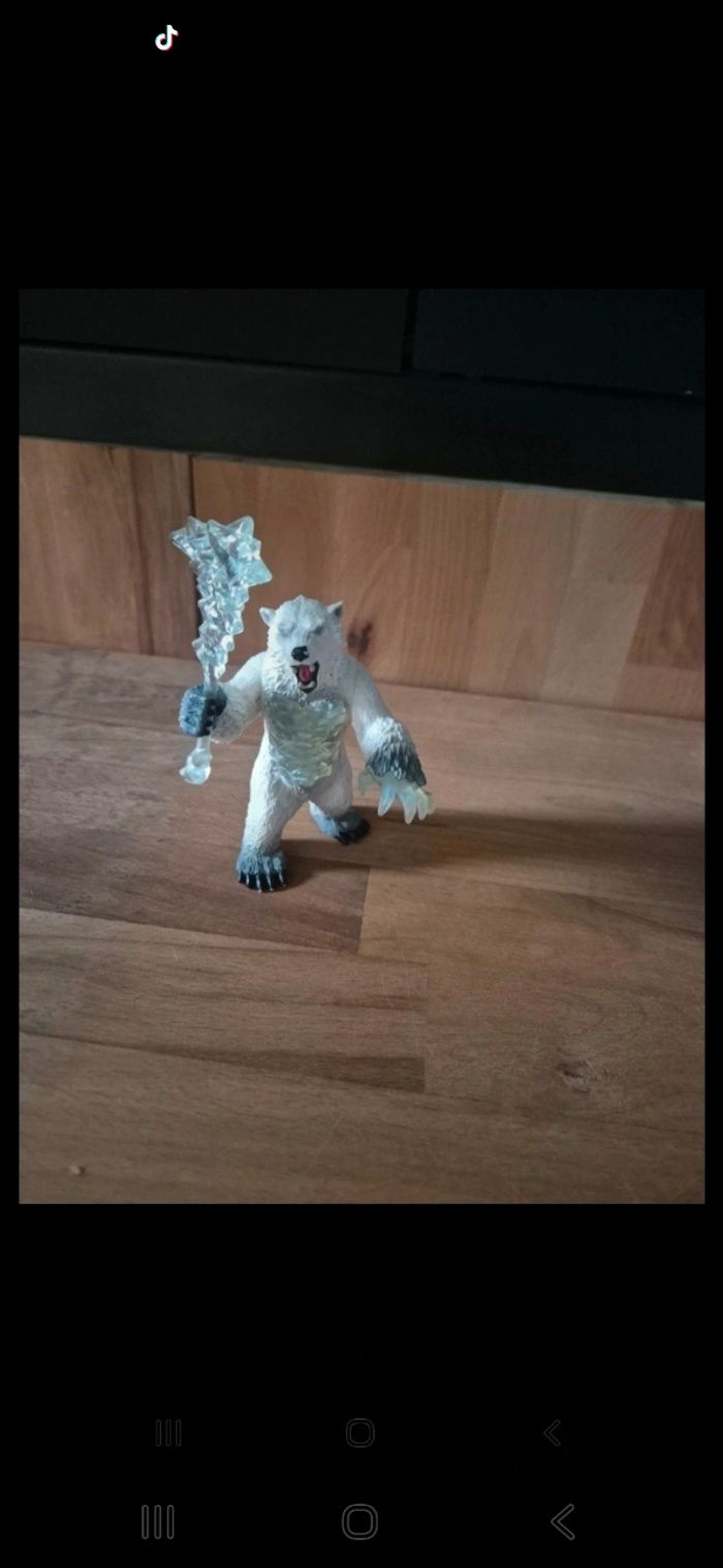 Ours schleich