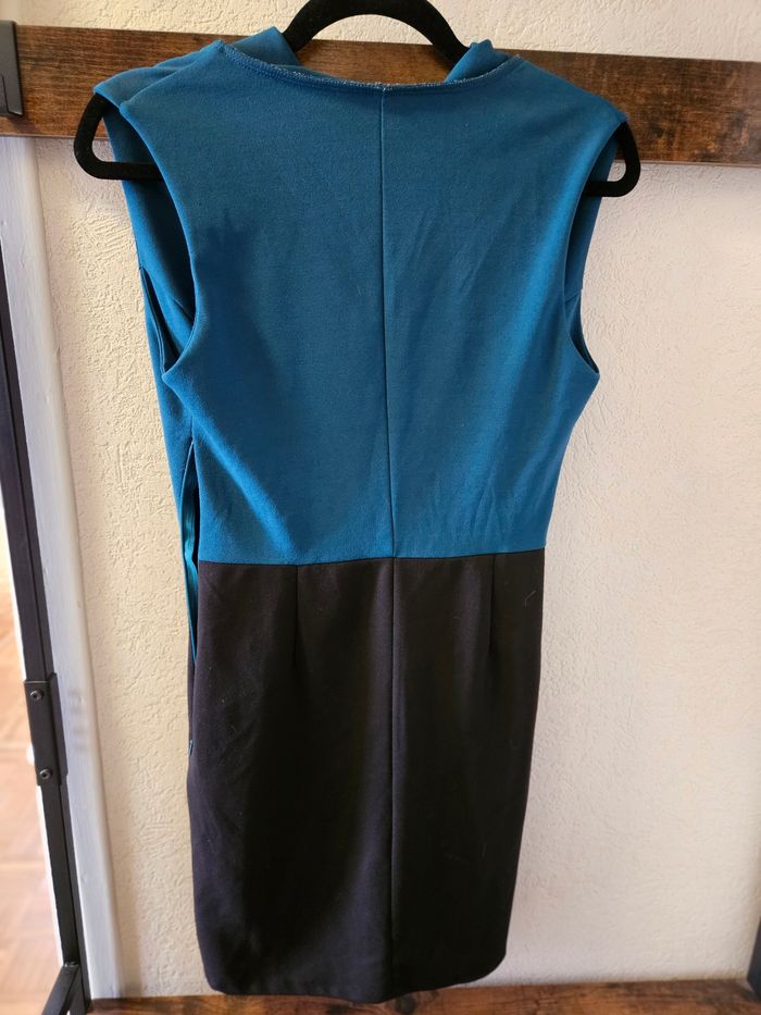 Robe courte - photo numéro 2
