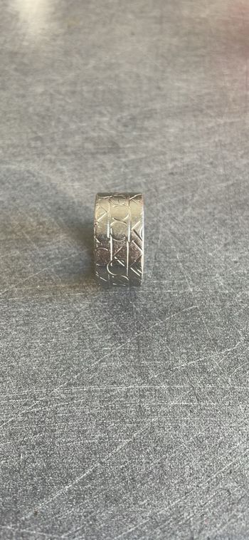 Vend bague Calvin Klein en argent
