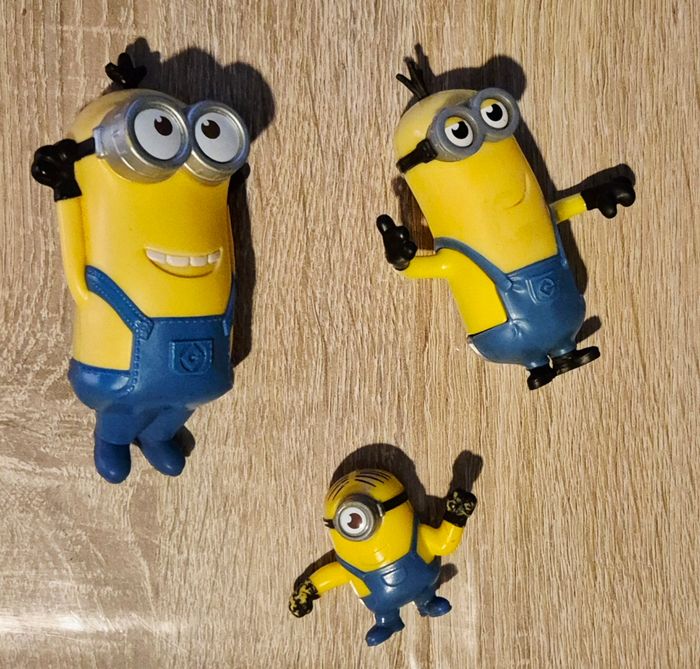 Lot de 10 Petits Jouets (Minions, Nerf, Tweety, Super-héros) - photo numéro 4