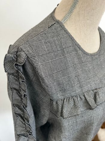 Haut femme à carreaux gris taille 38