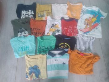 Vends lot de tchirts 4 ans