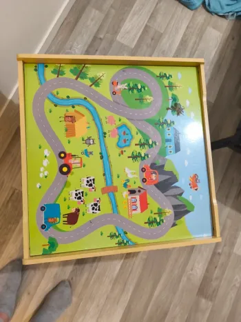 Table d'activité pour voitures , trains, camions