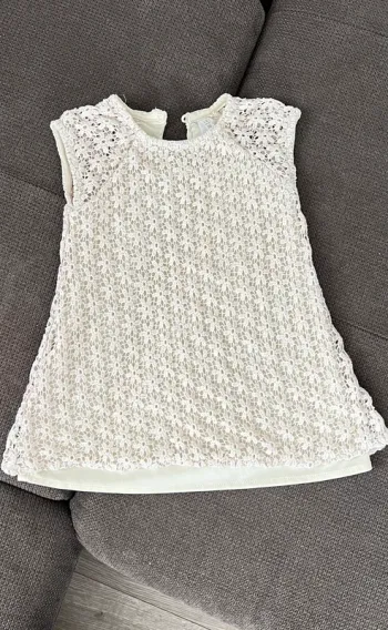 Jolie robe de cérémonie hiver 24 mois