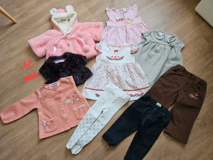 Lot de vêtements fille