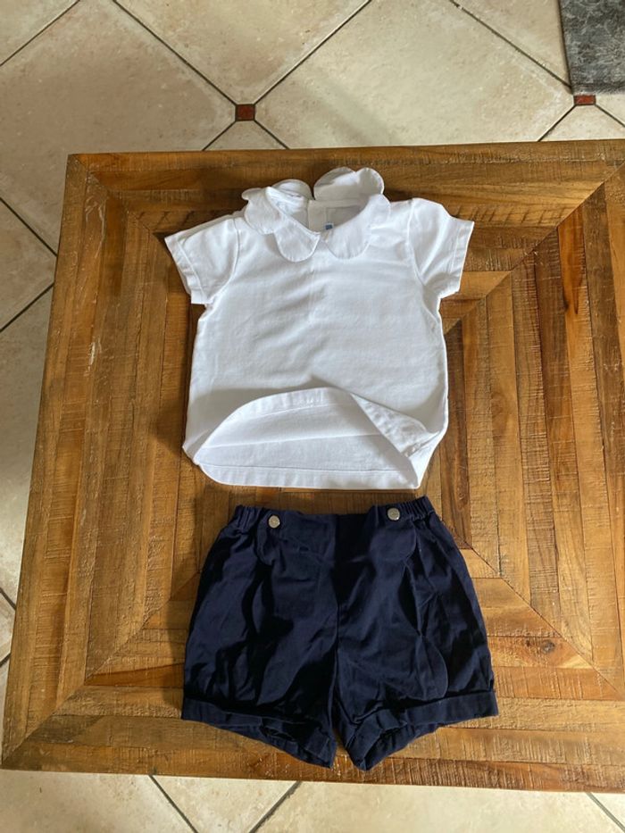 Ensemble short bleu et blanc