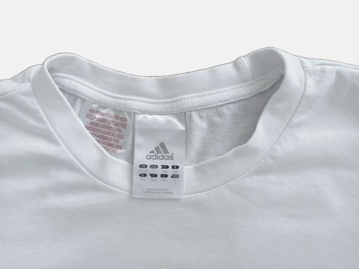 T shirt blanc manches courtes. Adidas. Taille 14 ans - photo numéro 6