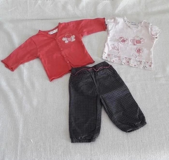 lot de vêtements 3 mois en très bon état - photo numéro 4