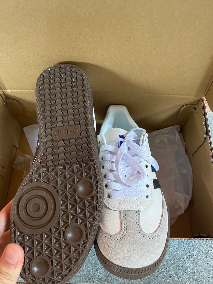 Baskets Adidas Samba taille 38 - photo numéro 3