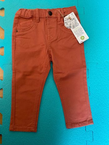 Pantalon jeans Slim Kiabi Taille 18 M