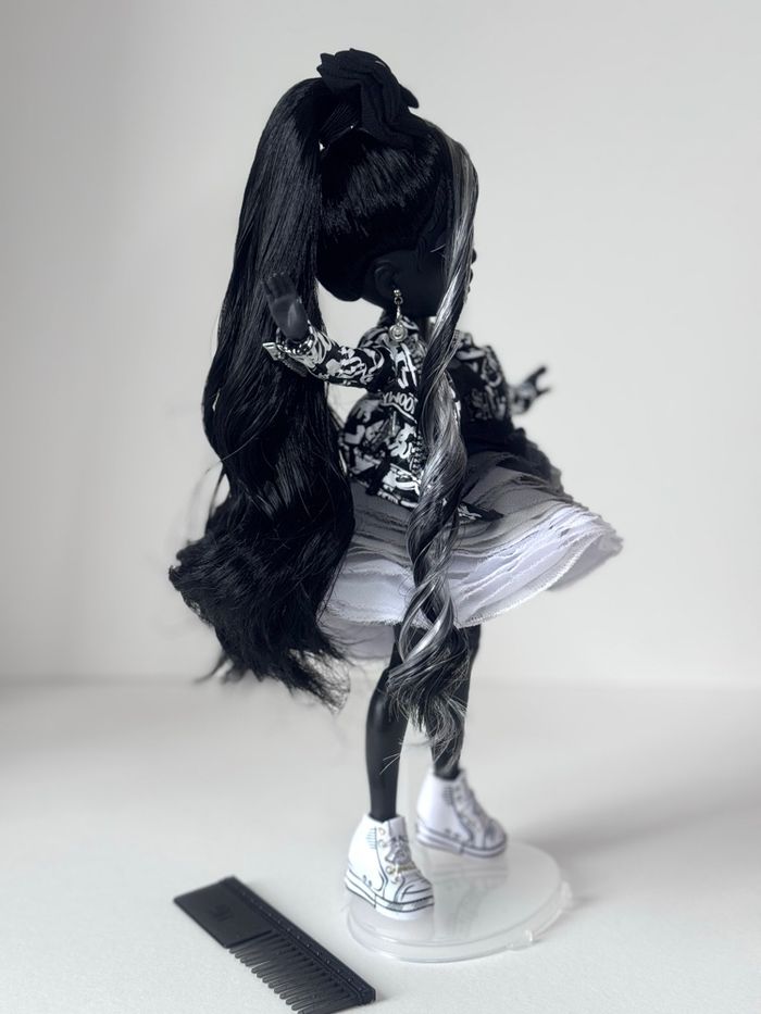 Shanelle shadow High Rainbow High - photo numéro 5