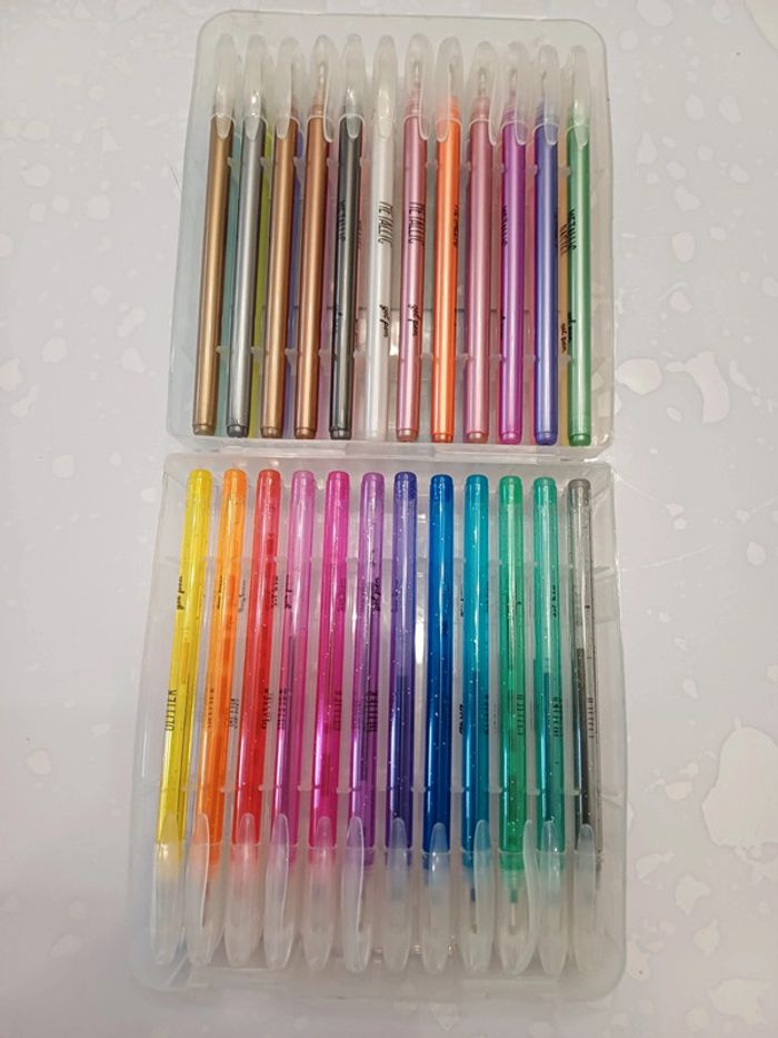 Boîte de 48 stylos gel Action neuf - photo numéro 3