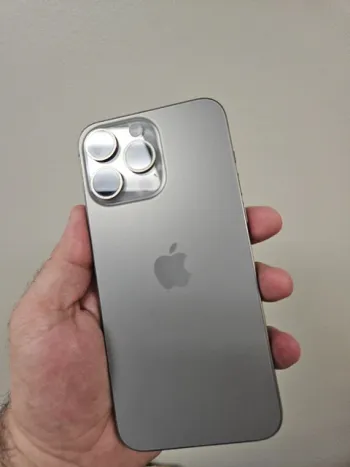 Iphone 15 pro max 512