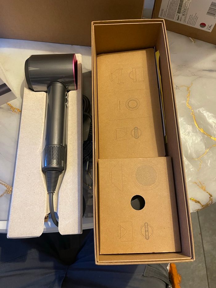 Sèche cheveux Dyson supersonic - photo numéro 10