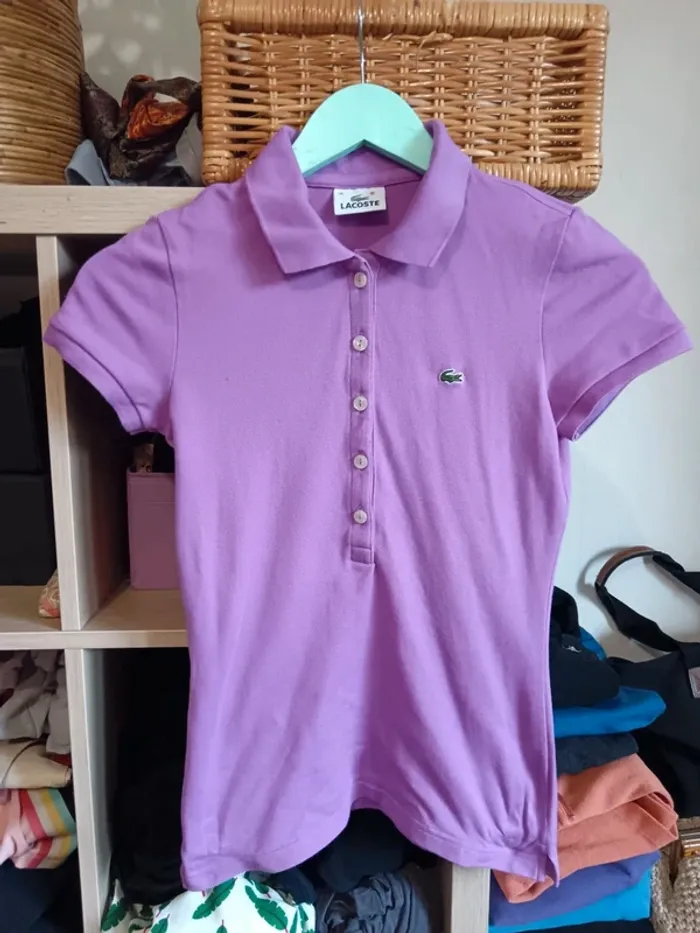 Polo lilas Lacoste t.S
