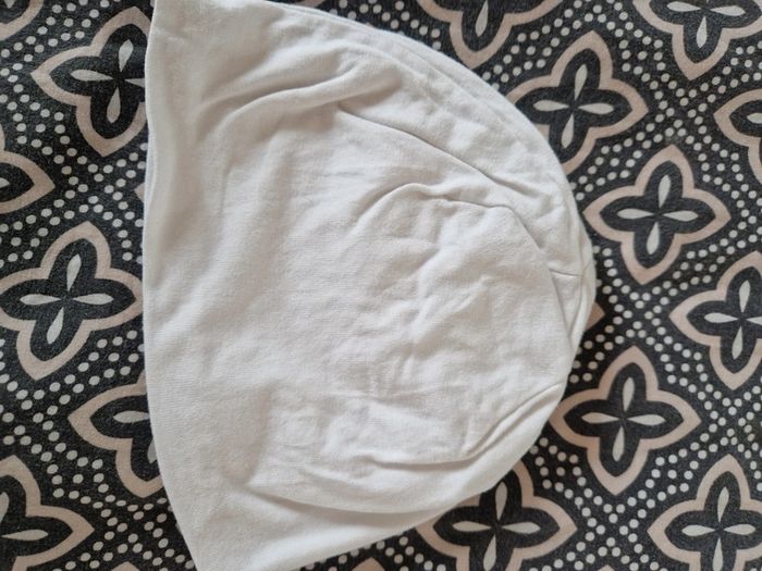 Bonnet 3 mois - photo numéro 2
