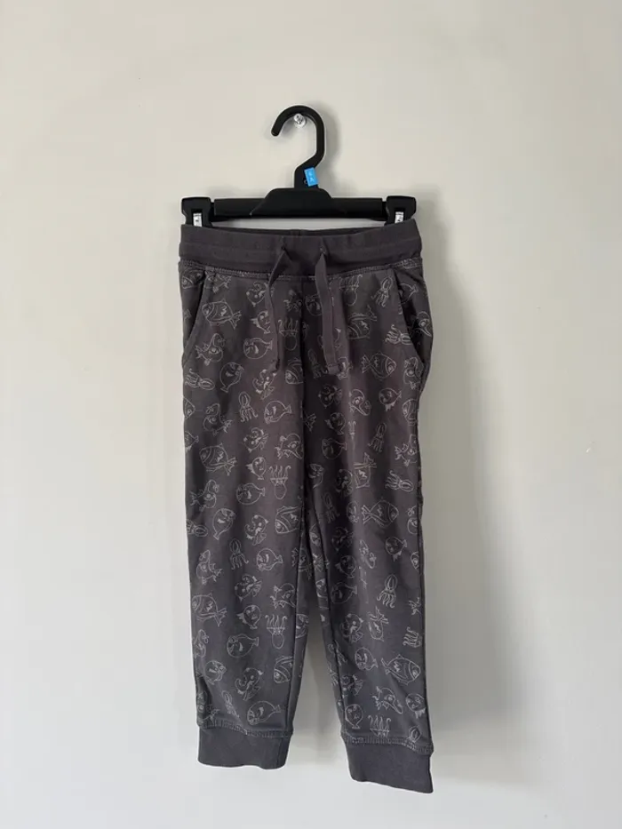 đjogging gris garçon - 3-4 ans -98-104 cm - lupilu - trĂšs bon Ă©tat motif poisson