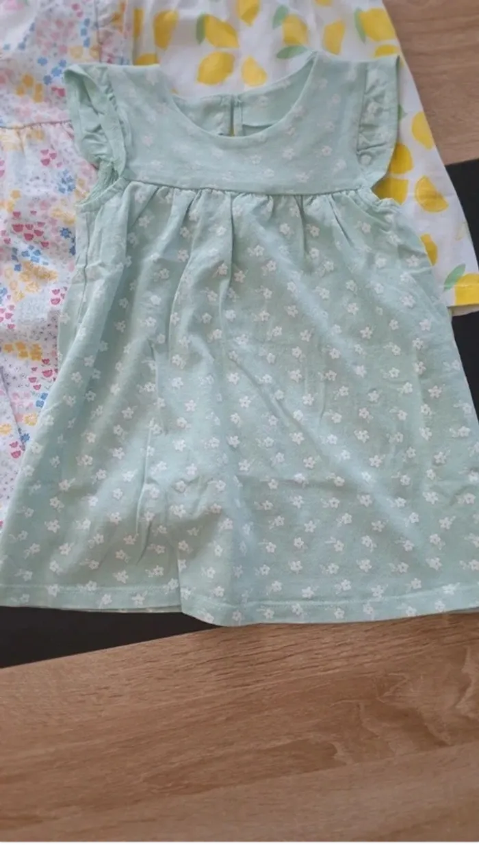 Lot de 5 robes 80 cm - photo numéro 4