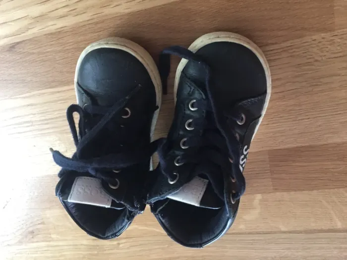 Sneackers cuir bébé Hugo Boss T21 - photo numéro 2