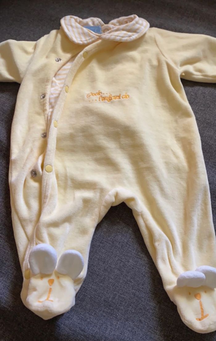 Lot ensembles 1 mois de 50 à 54 - photo numéro 4