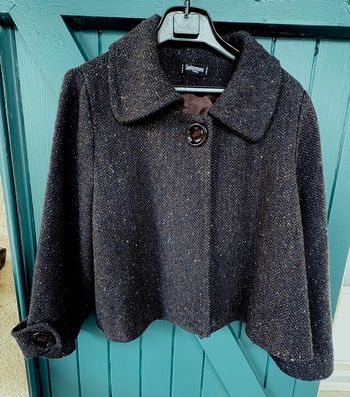Très jolie veste courte Sinequanone T42