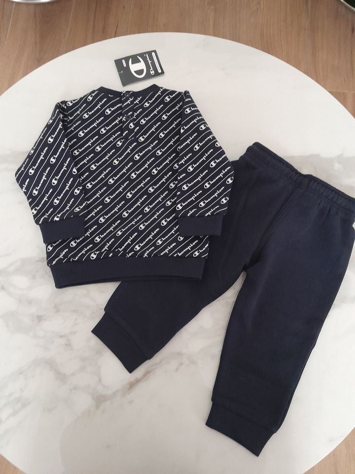 Ensemble bébé mixte champion neuf - photo numéro 2