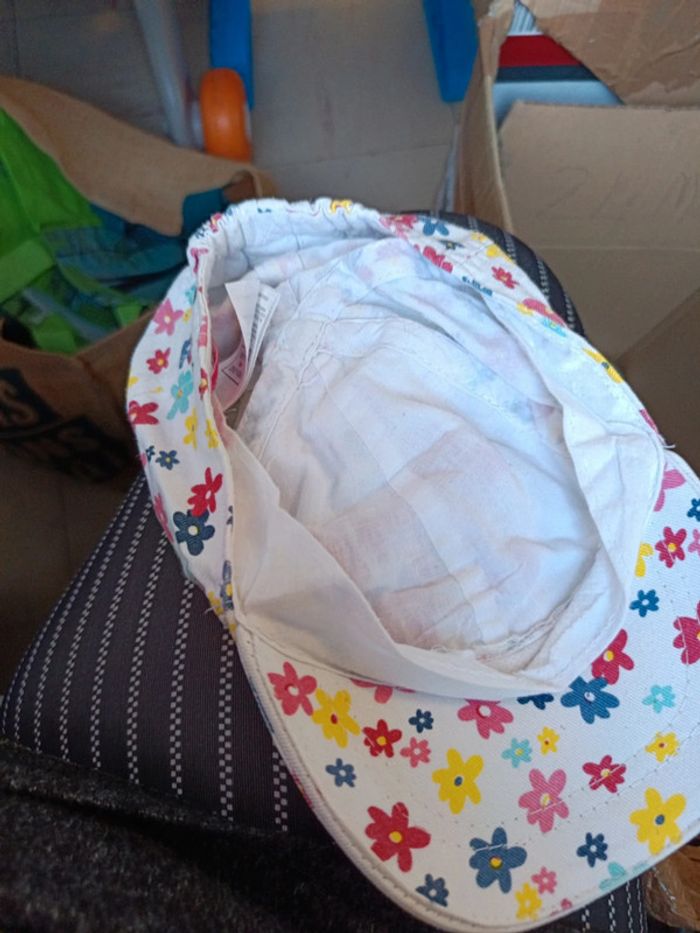 Casquette t1 - photo numéro 2