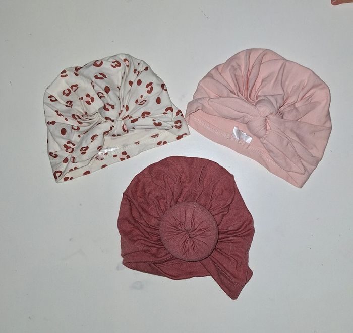 Lot de bonnets