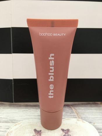 Blush liquide Boohoo neuf