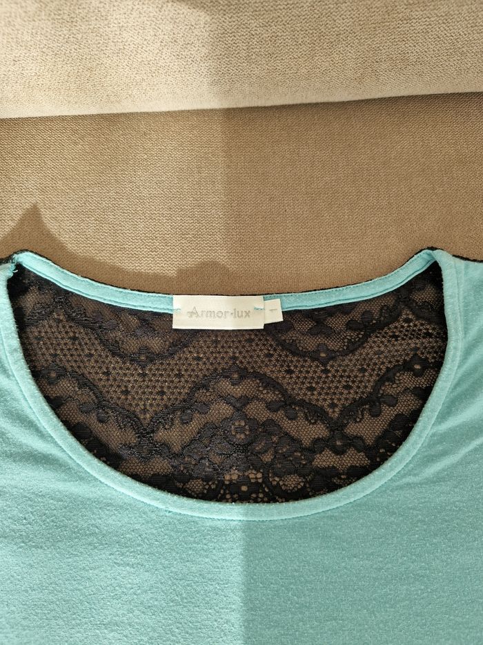 Tee-shirt bleu avec bordage noir dans le dos Armor-Lux - photo numéro 7