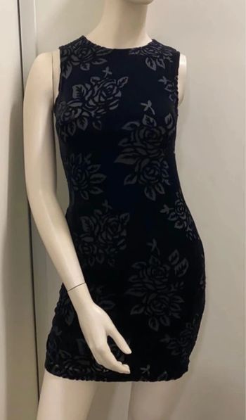 Magnifique robe noire effet velours avec doublure Camaïeu taille 34
