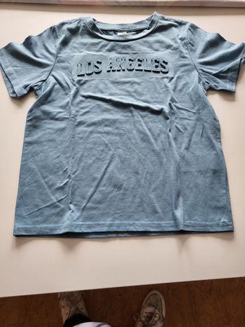 Tee shirt