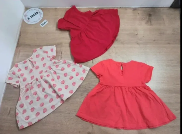 Lot bébé fille 1 mois 41 pièces - photo numéro 6