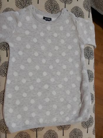 Robe pull kiabi taille 9mois 69/72cm