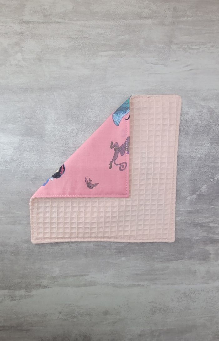 Petite serviette de table pour enfant princesses Disney - photo numéro 2