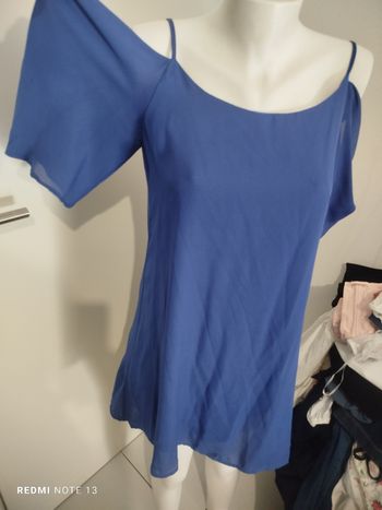 #kytieSfemme. Robe manches courtes épaules dénudées taille S