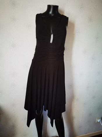 D1512 - Robe noire taille L