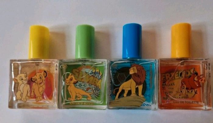 Lot de 4 eaux de toilette le roi lion