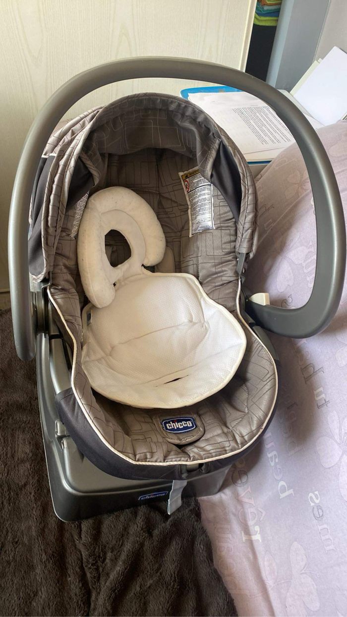 À vendre poussette - photo numéro 3