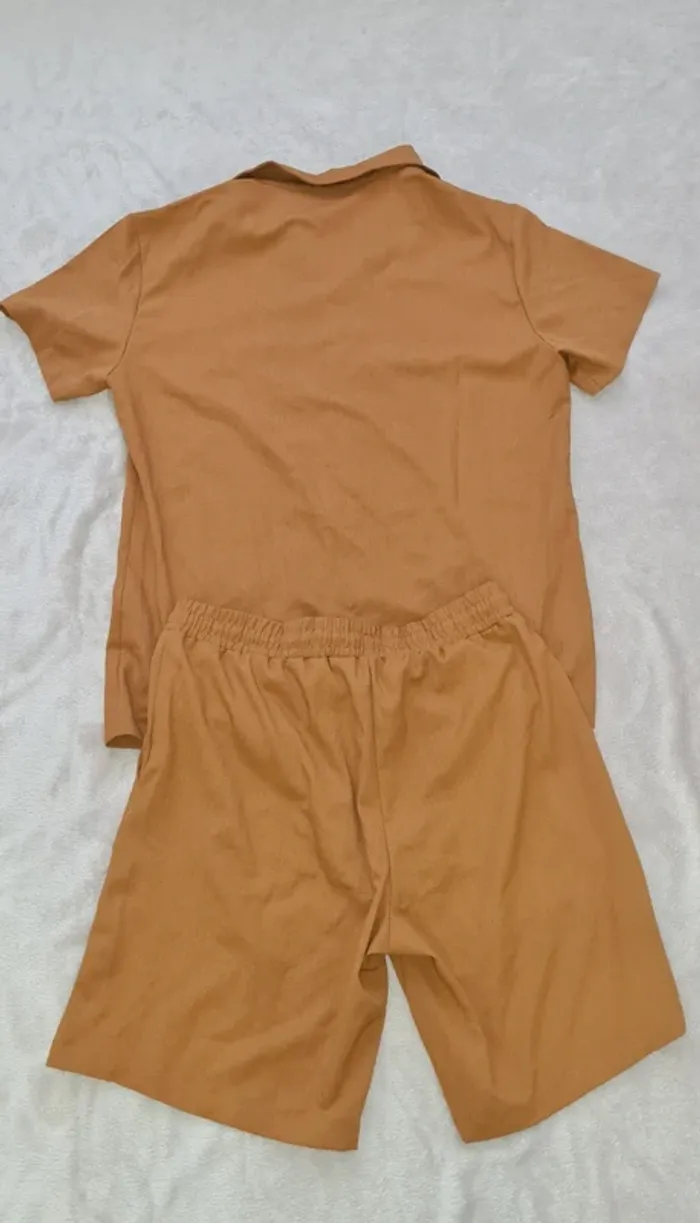 Ensemble chemise et short - photo numéro 2