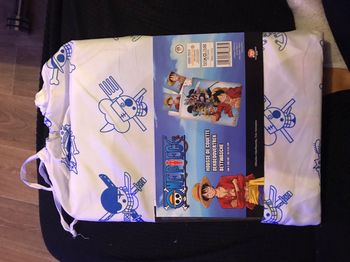 Parure de lit One Piece ciel