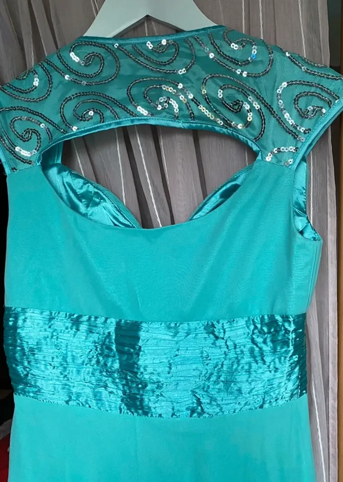 # Splendide robe longue de soirée💒 #