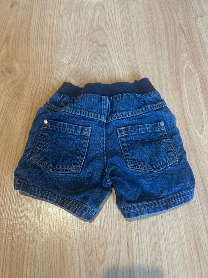 Short en jean Kiabi 24 mois - photo numéro 2