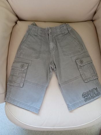 Short bermuda taille 5 ans