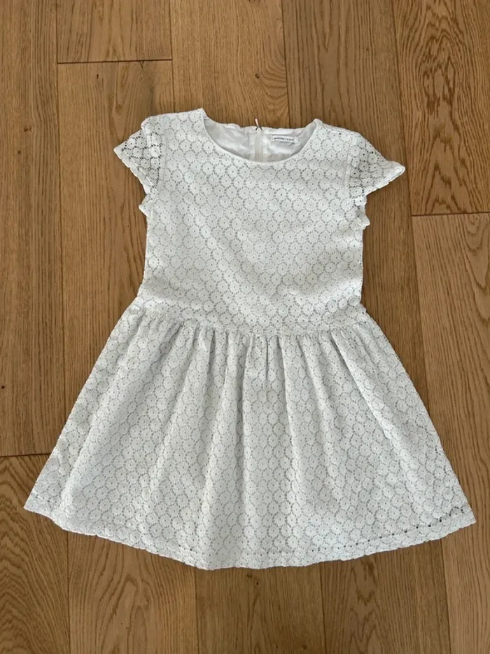 Robe blanche en dentelle Monoprix 10 ans