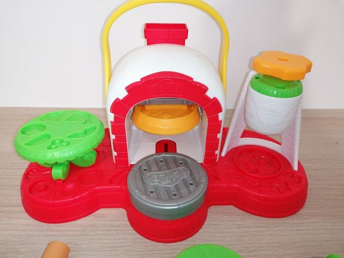 Four à pizza play doh - photo numéro 2
