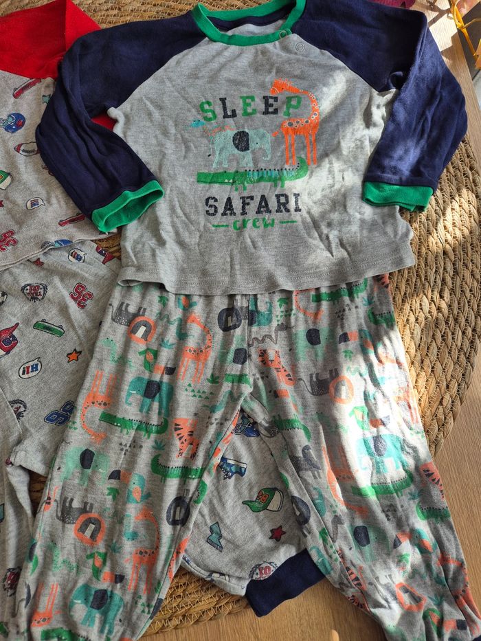 2 pyjamas 2 pièces en coton 3 ans Primark - photo numéro 2