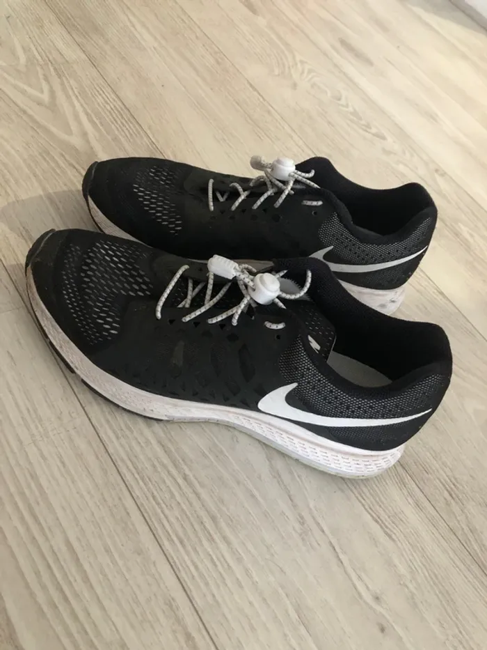 Nike Pegasus 31 taille 44 - photo numéro 2